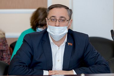 Депутаты профинансировали школы области на 80 млн рублей